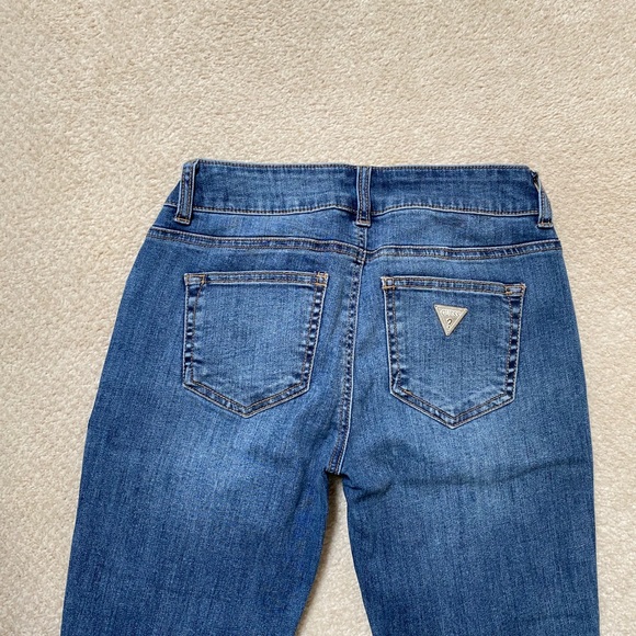 Blue GUESS denim jeans - Picture 5 of 5